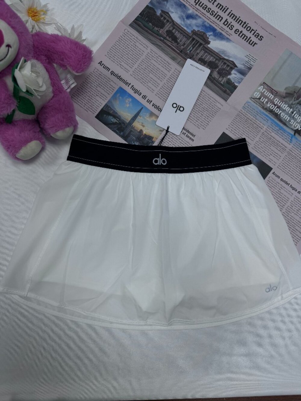 NWT 🤍 Alo Yoga Match Point Tennis Skirt White Built In Shorts Activewear 😘 - Picture 2 of 7
